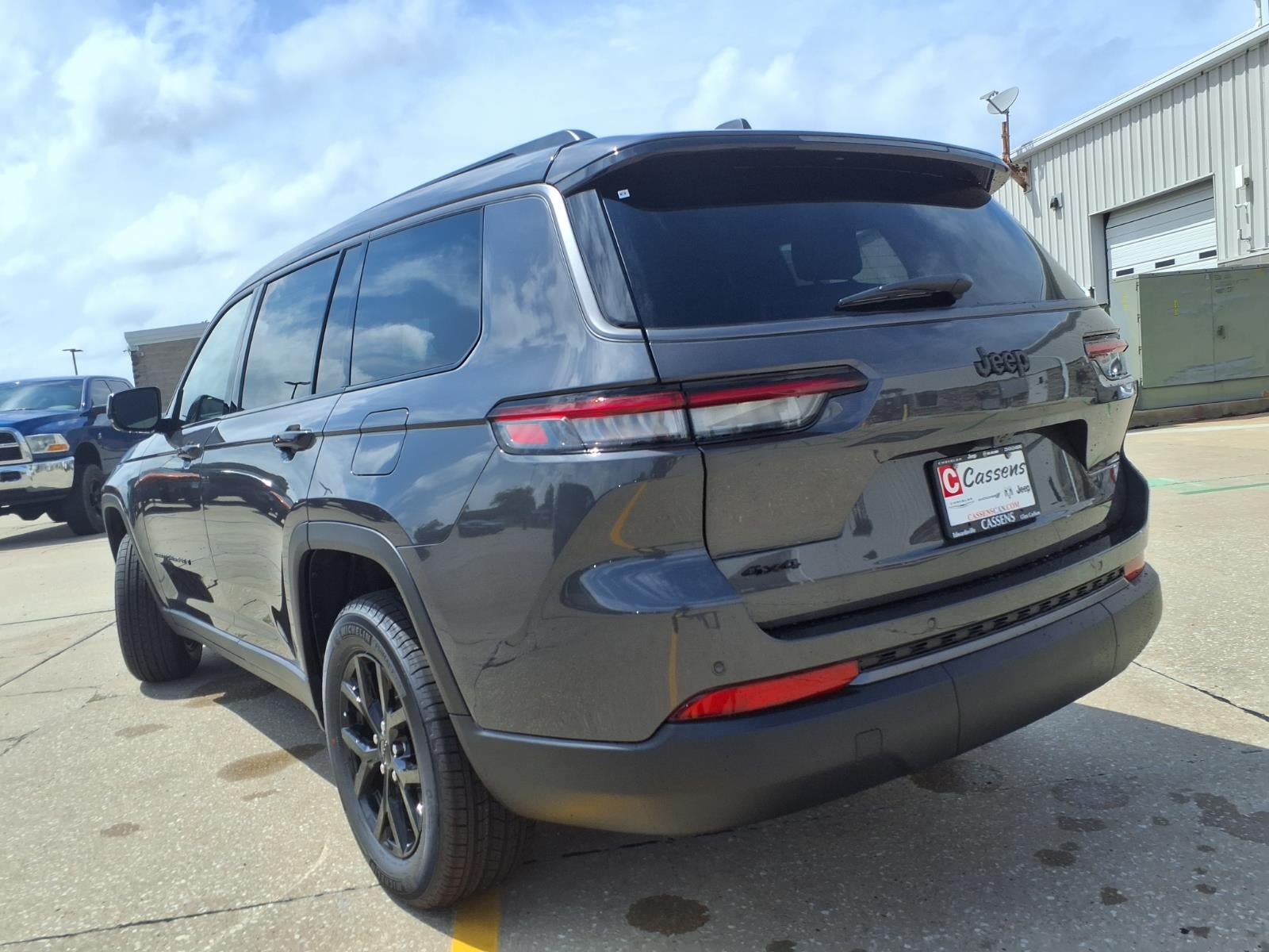 2026 Jeep Grand Cherokee L Laredo
