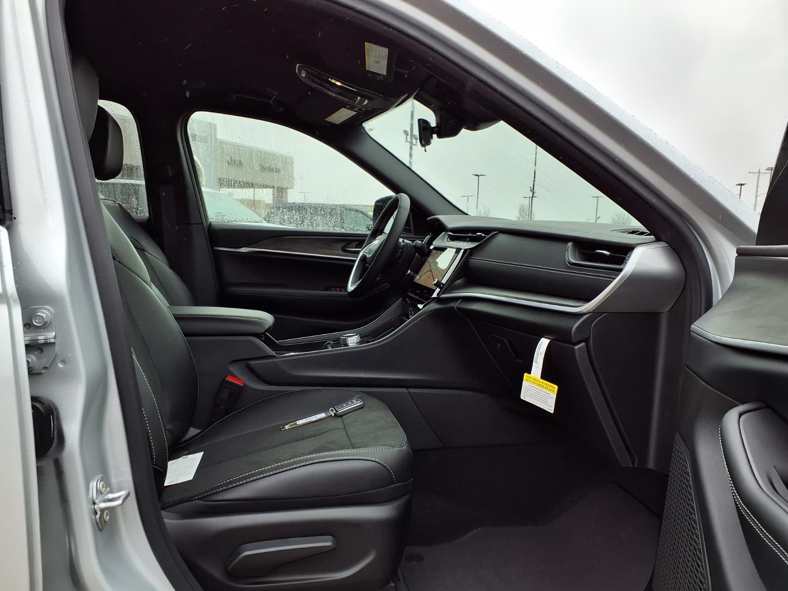 2026 Jeep Grand Cherokee L Laredo