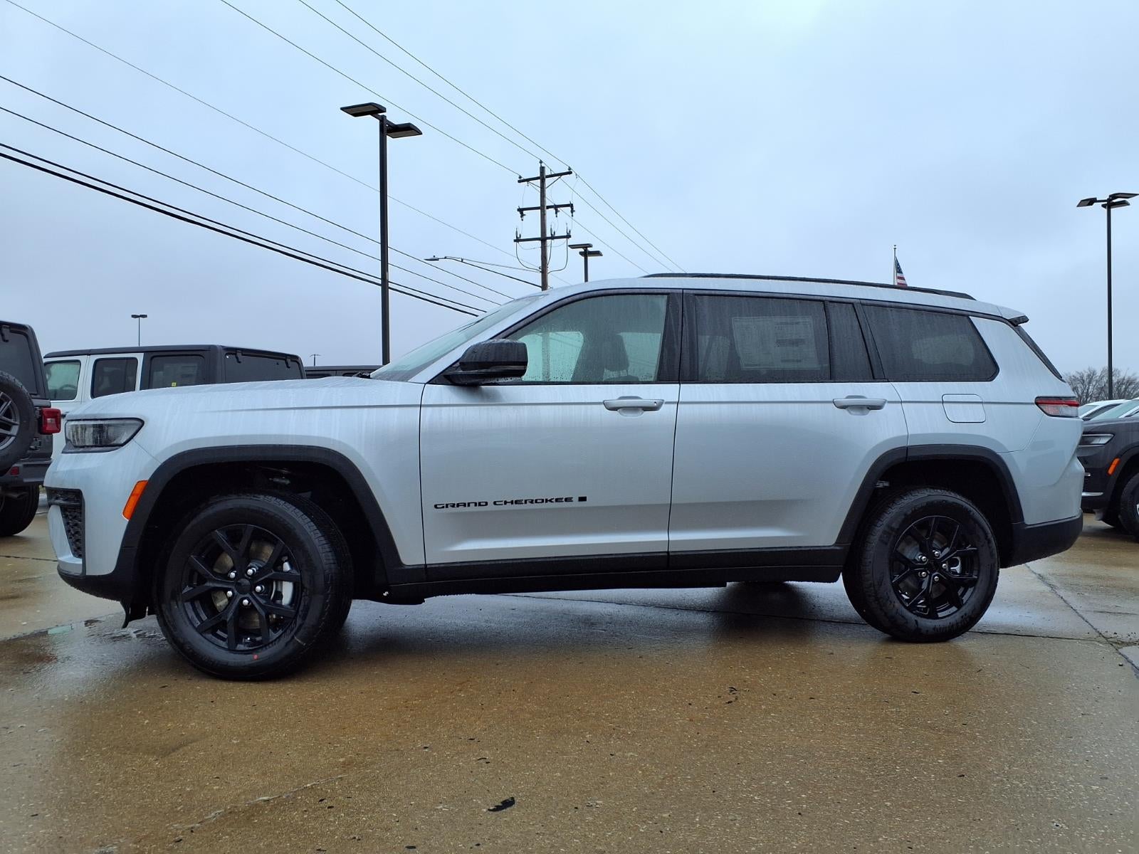 2026 Jeep Grand Cherokee L Laredo