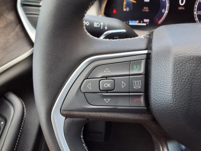 2026 Jeep Grand Cherokee L Laredo