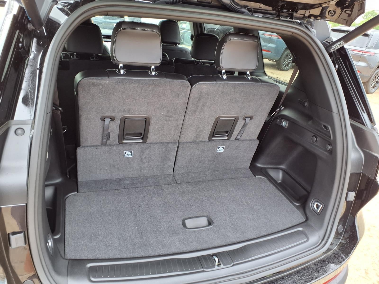 2026 Jeep Grand Cherokee L Laredo