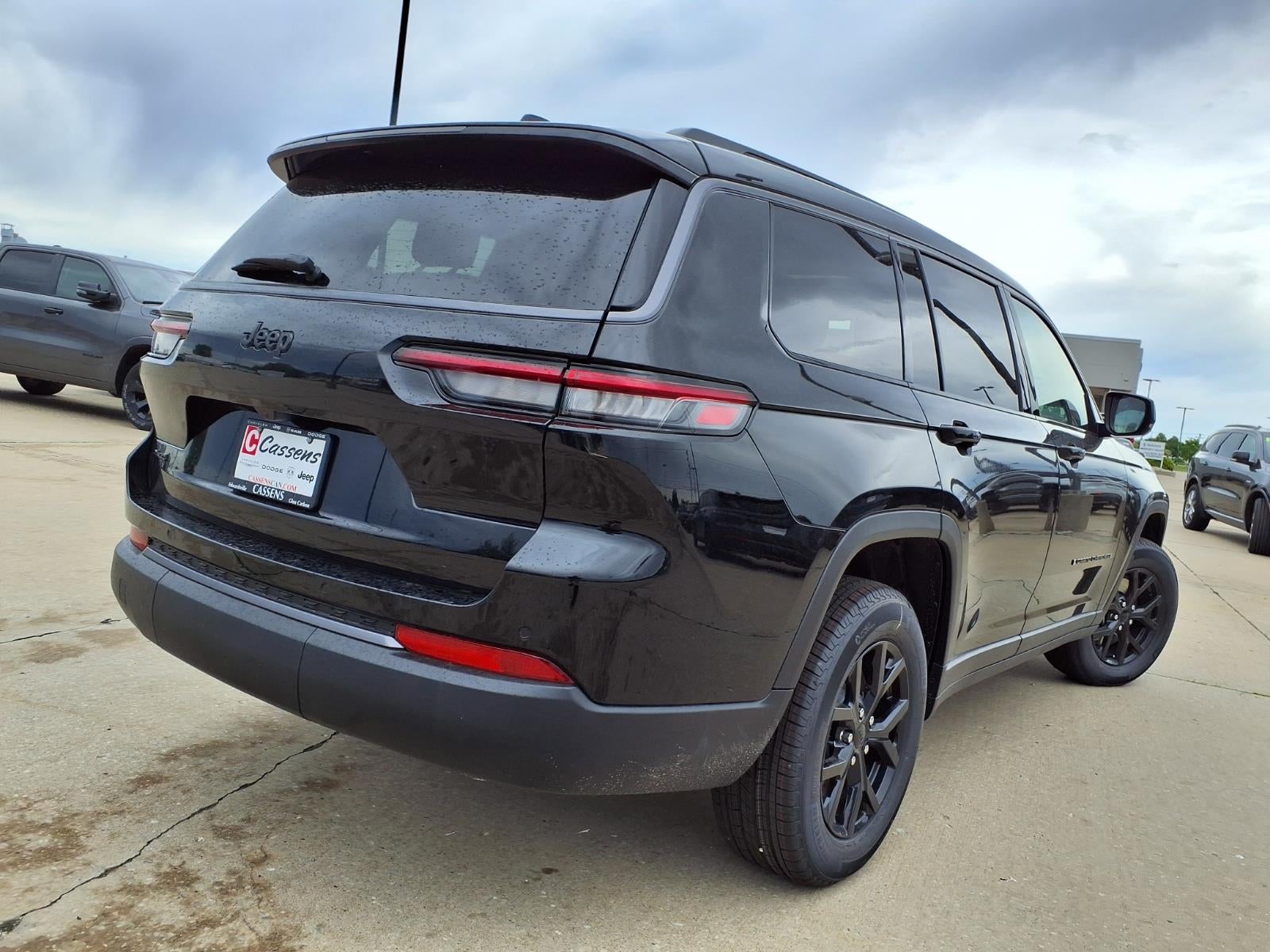 2026 Jeep Grand Cherokee L Laredo