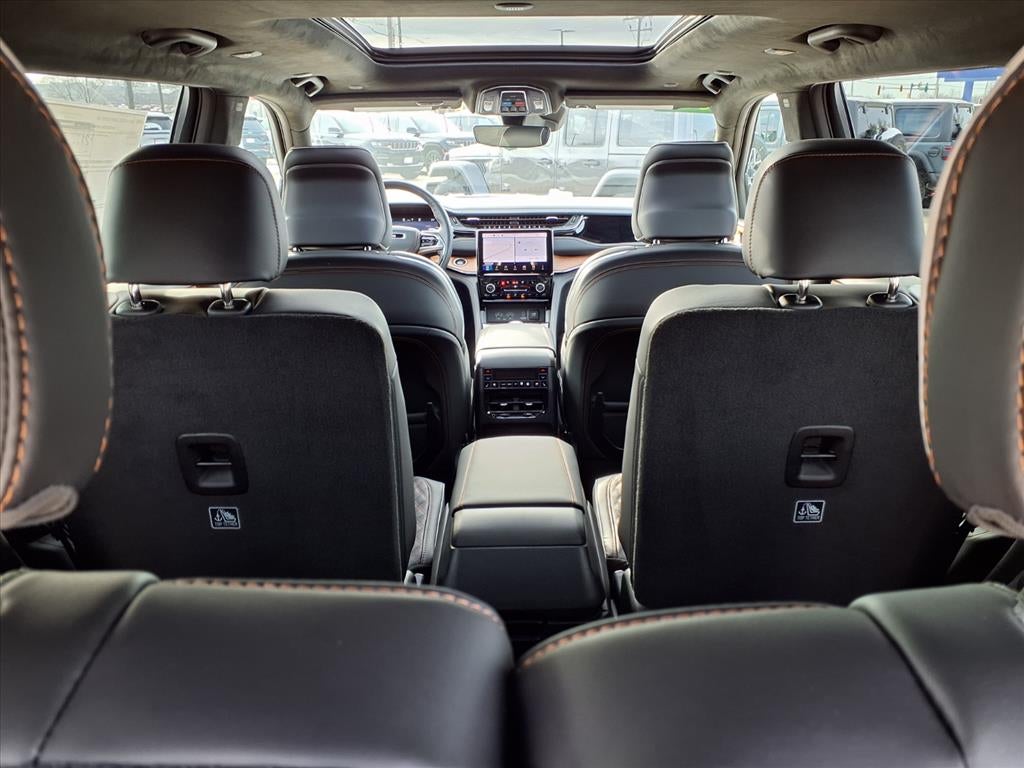 2025 Jeep Grand Cherokee L Summit