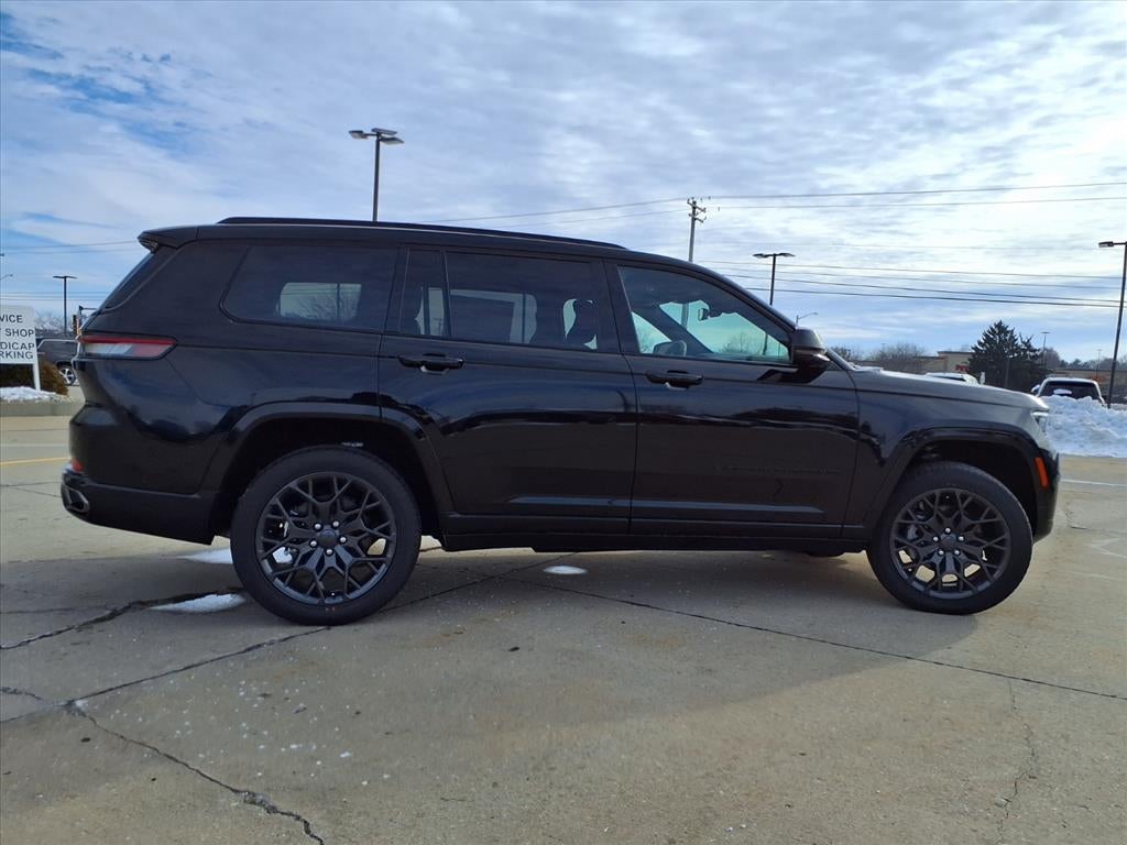 2025 Jeep Grand Cherokee L Summit