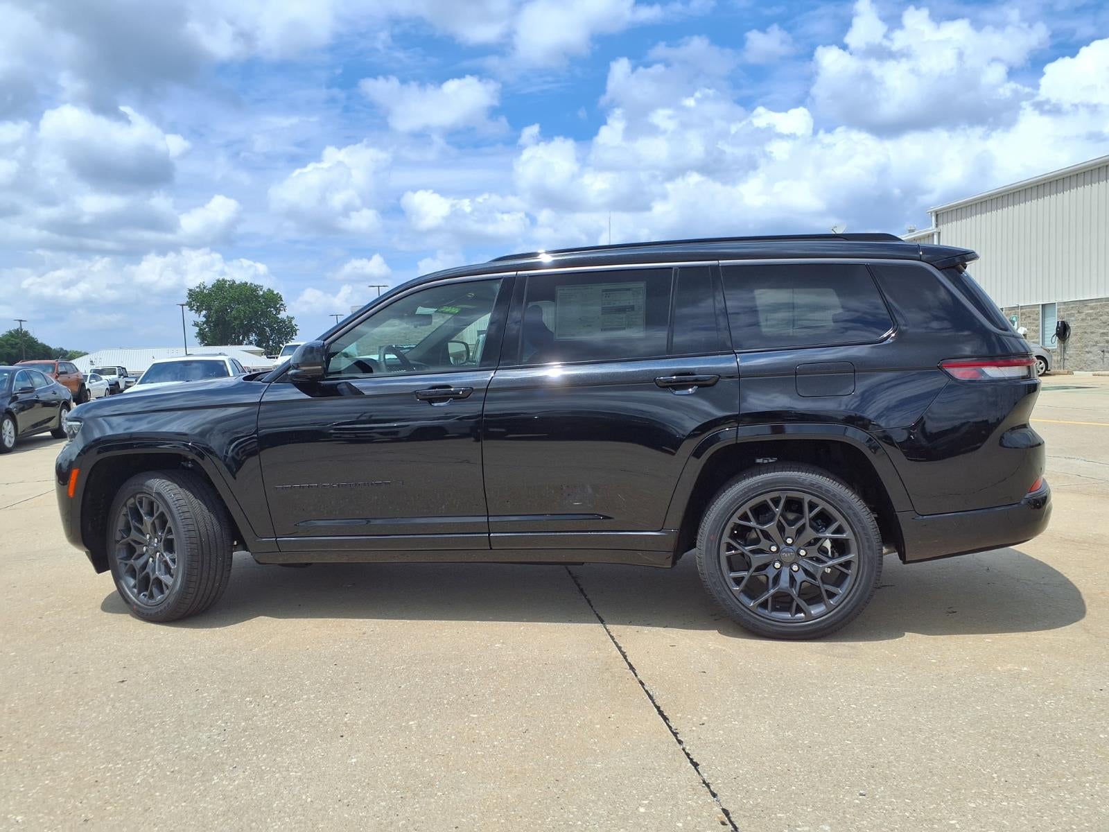 2026 Jeep Grand Cherokee L Summit