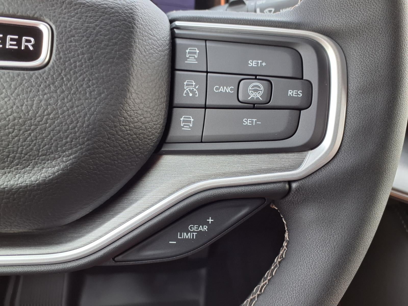 2026 Jeep Grand Wagoneer Upland