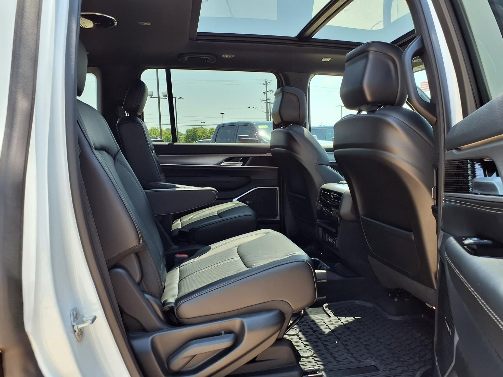 2026 Jeep Grand Wagoneer Upland
