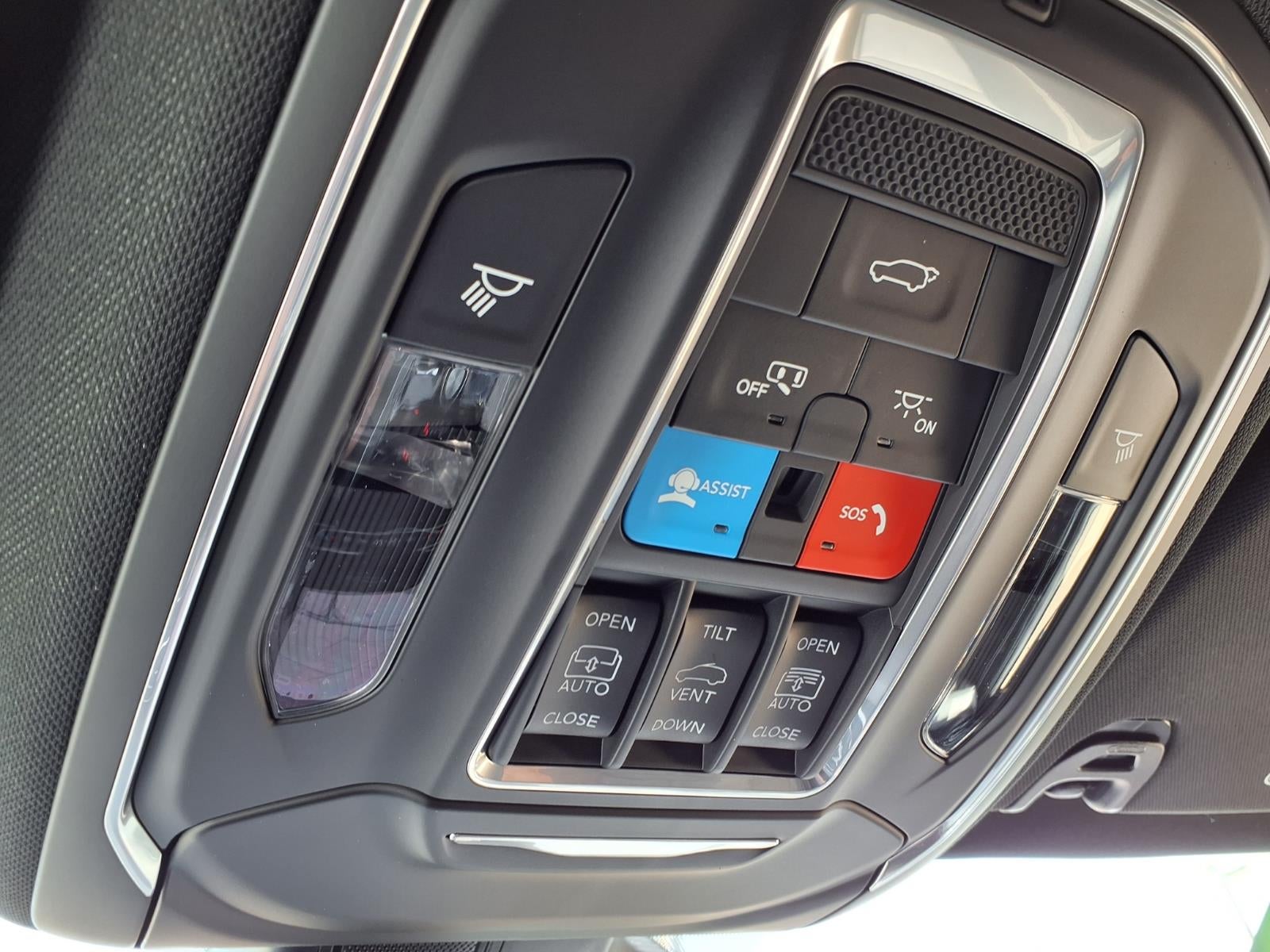 2026 Jeep Grand Wagoneer Base