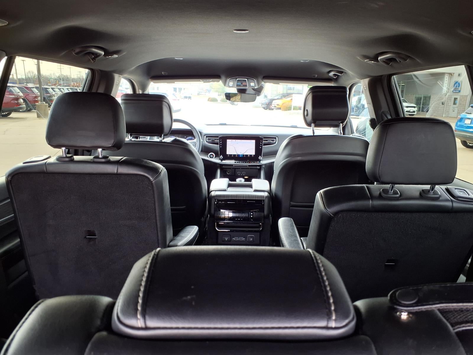 2024 Jeep Wagoneer Series II