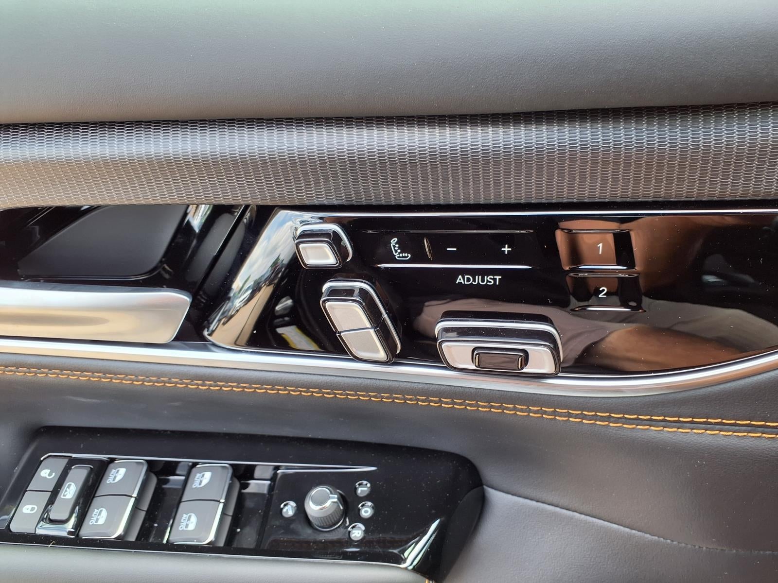 2026 Jeep Grand Wagoneer Summit Reserve