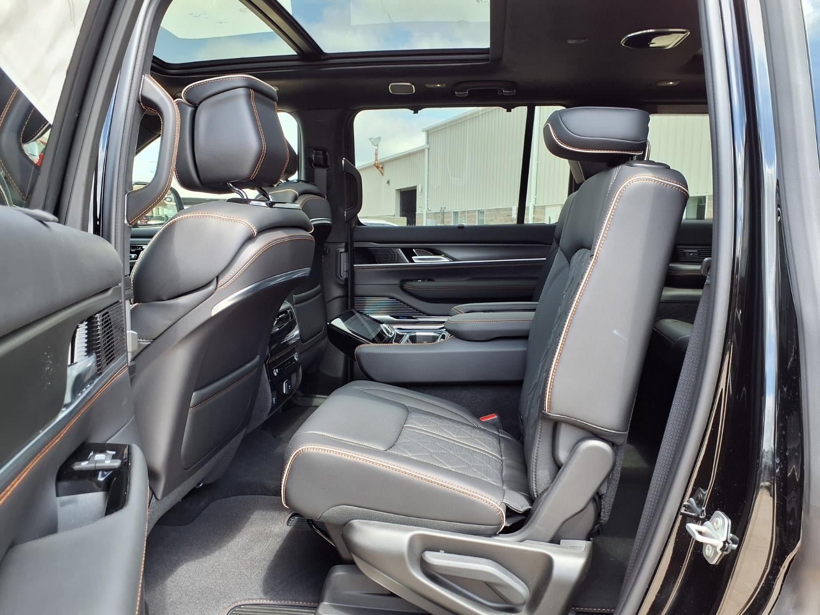 2026 Jeep Grand Wagoneer Summit Reserve