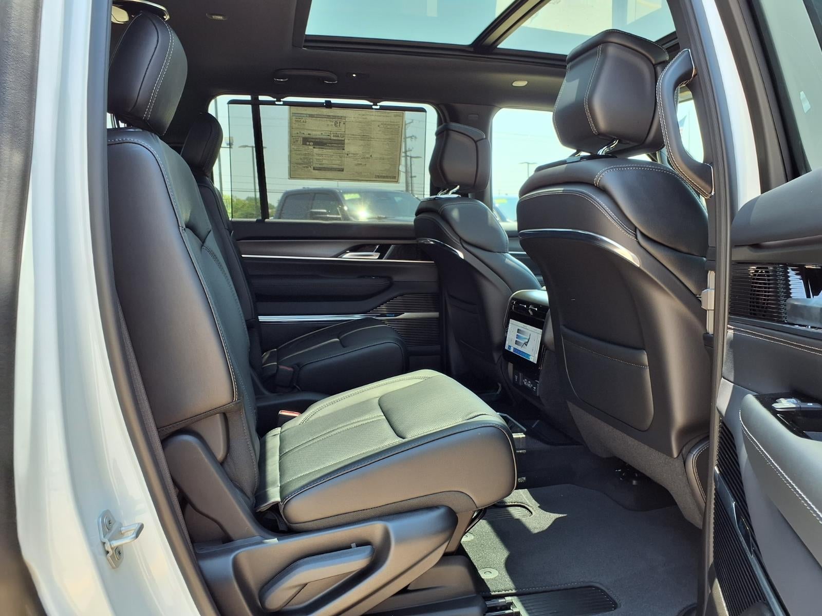 2026 Jeep Grand Wagoneer Summit Obsidian