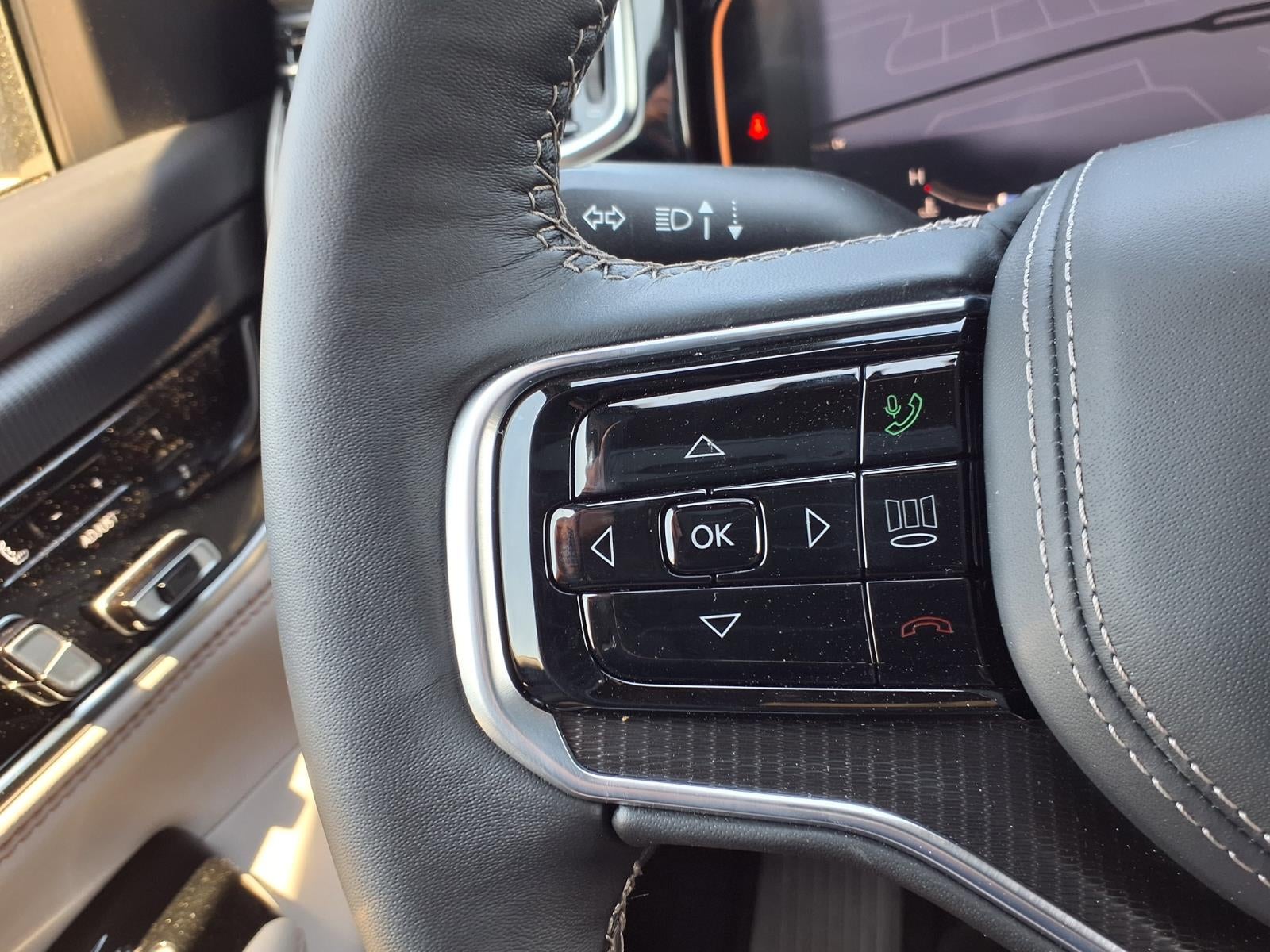 2026 Jeep Grand Wagoneer Summit Obsidian