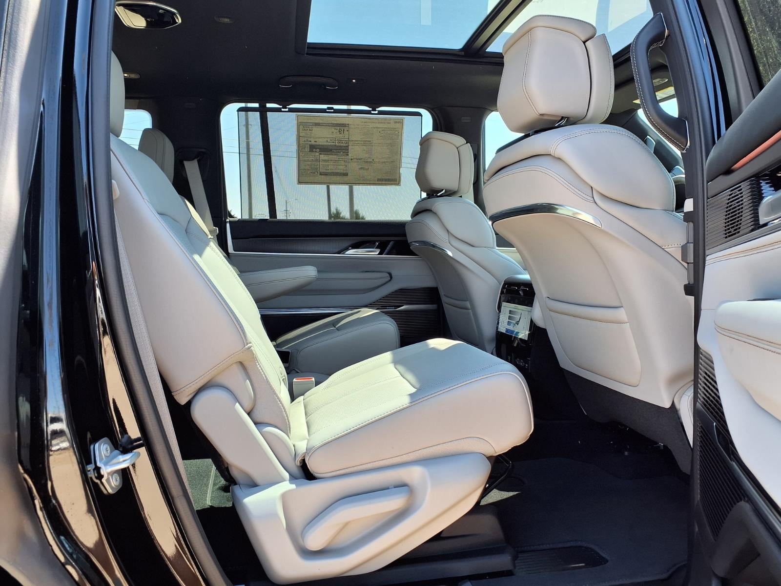 2026 Jeep Grand Wagoneer Summit Obsidian