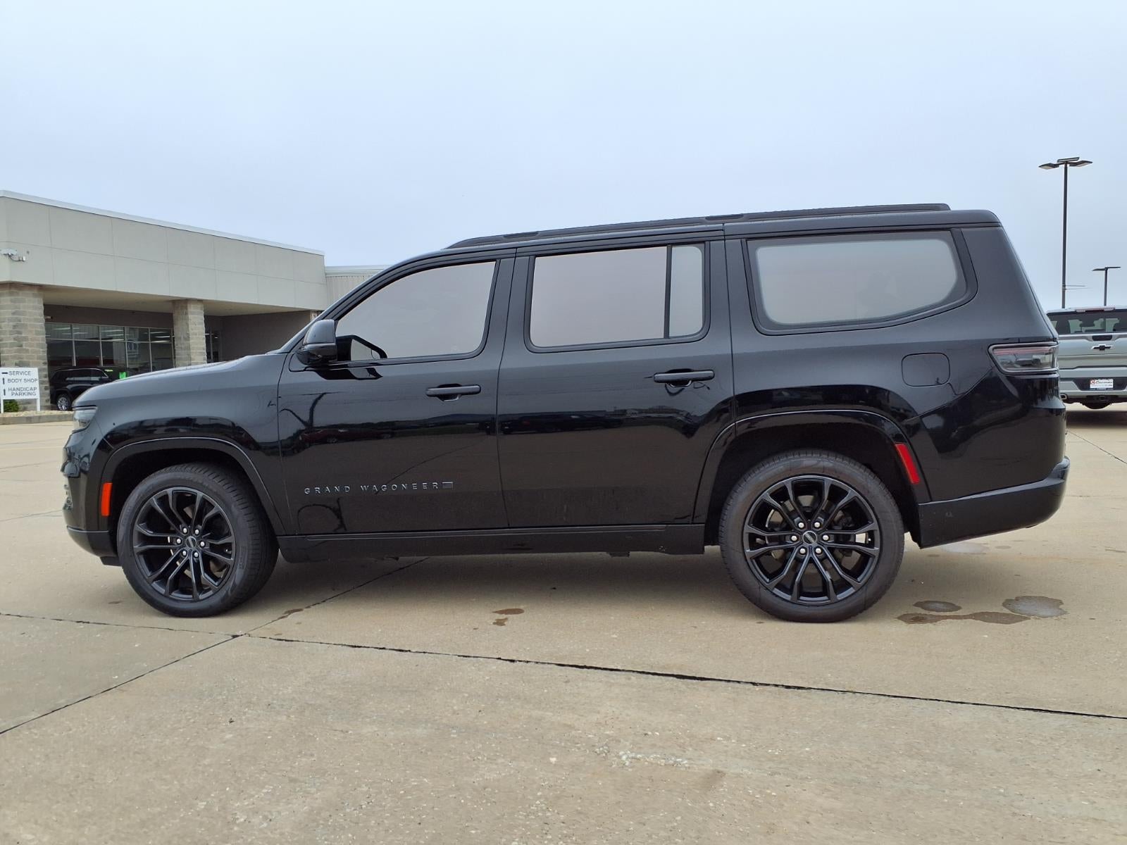 2023 Jeep Grand Wagoneer Obsidian