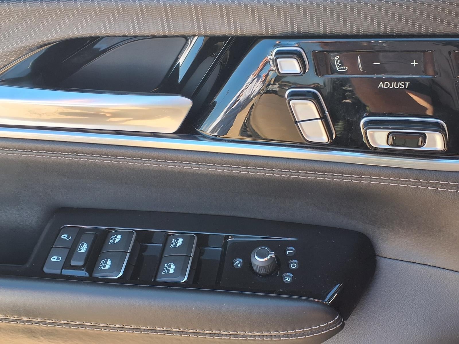 2024 Jeep Grand Wagoneer Obsidian