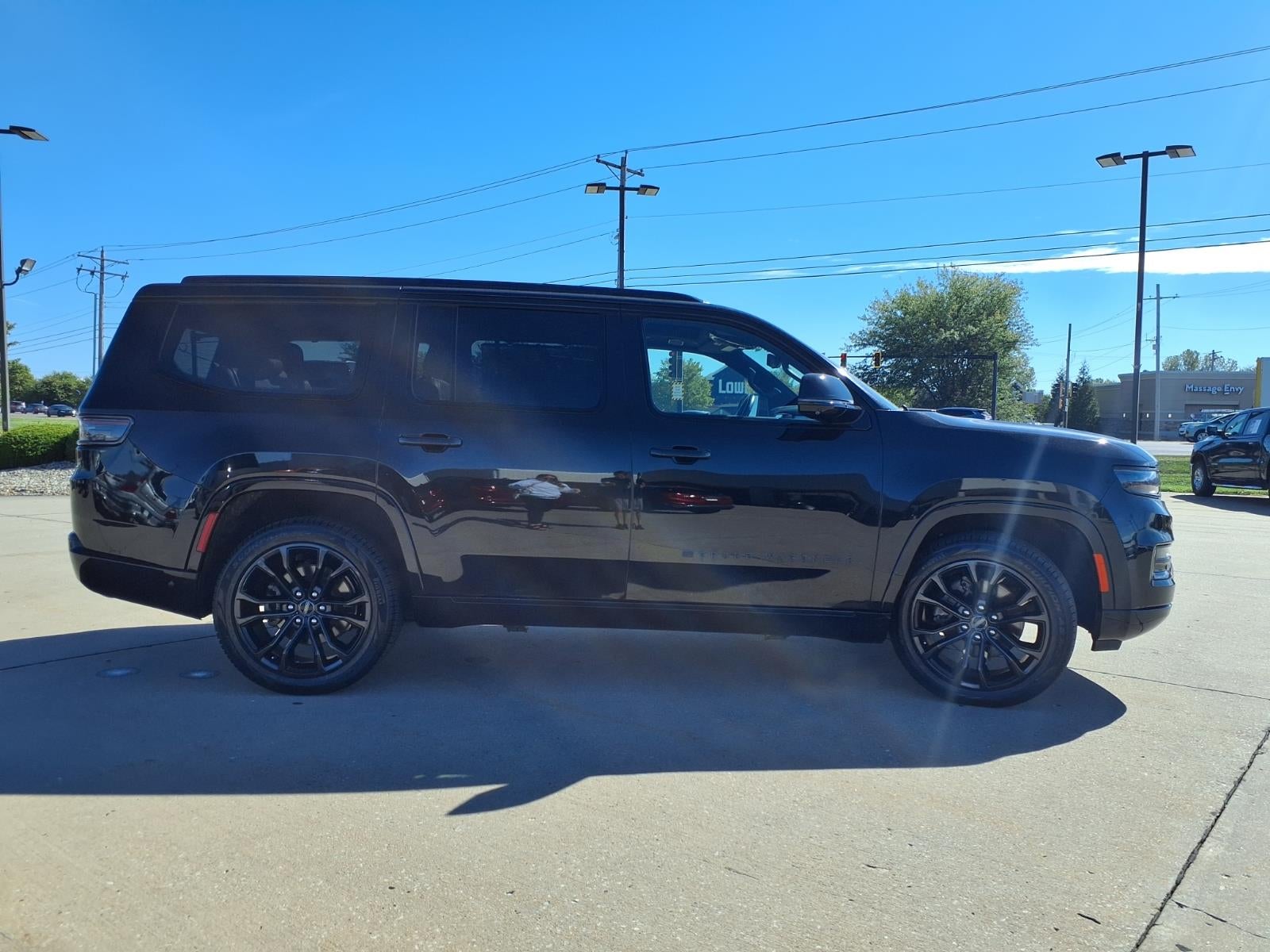 2024 Jeep Grand Wagoneer Obsidian