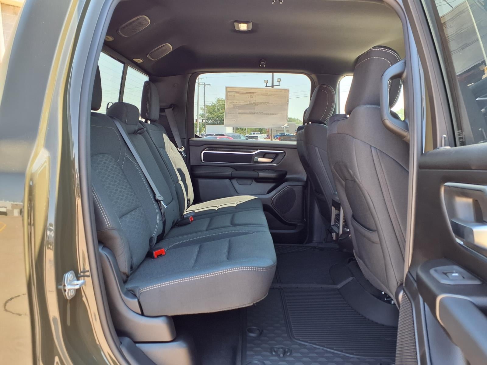 2027 RAM 1500 Big Horn/Lone Star