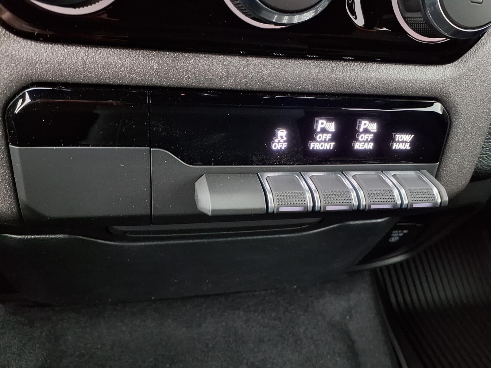 2026 RAM 1500 Warlock