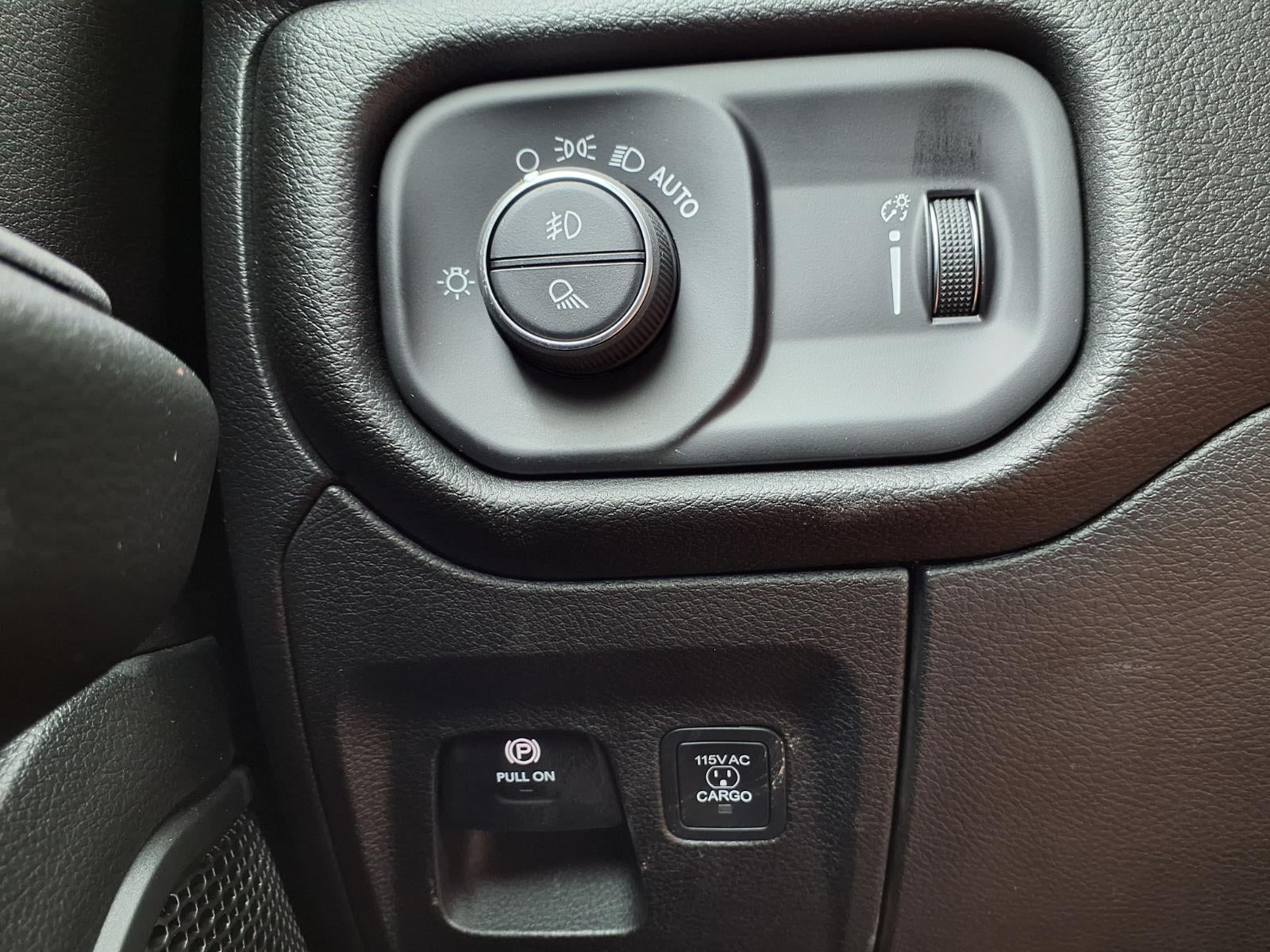 2027 RAM 1500 Express