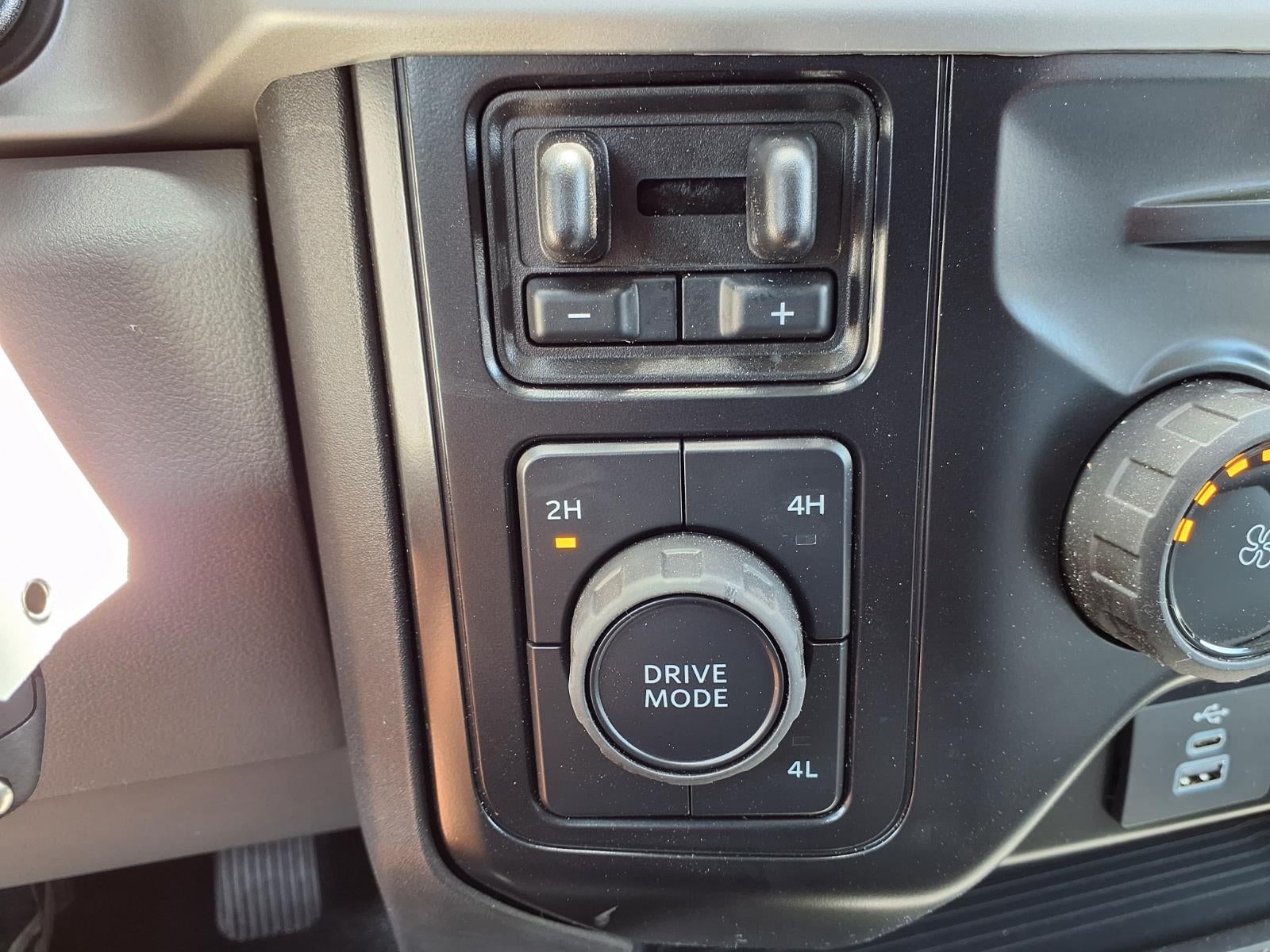 2026 Ford F-350 Super Duty XL