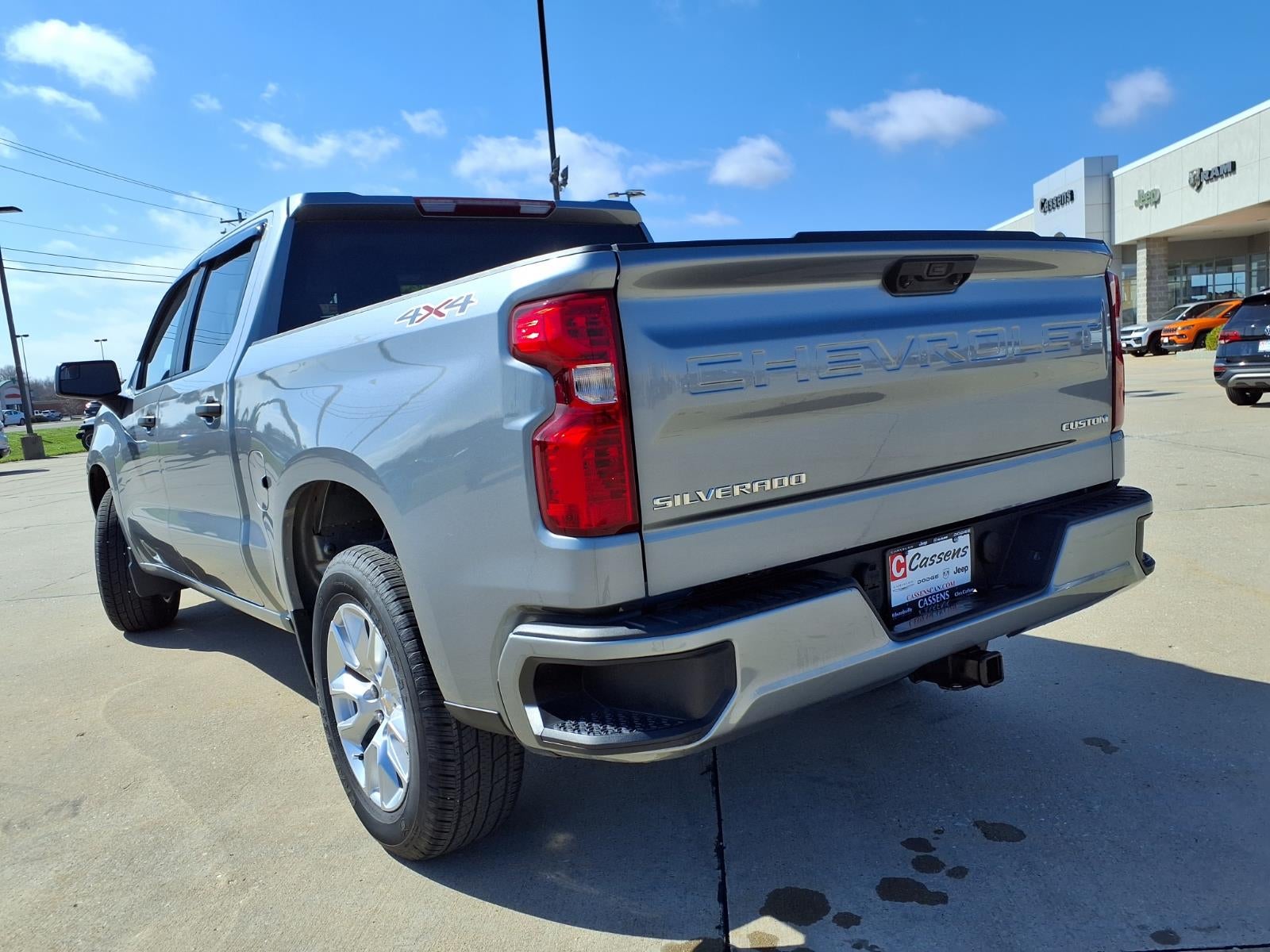 2024 Chevrolet Silverado 1500 Custom