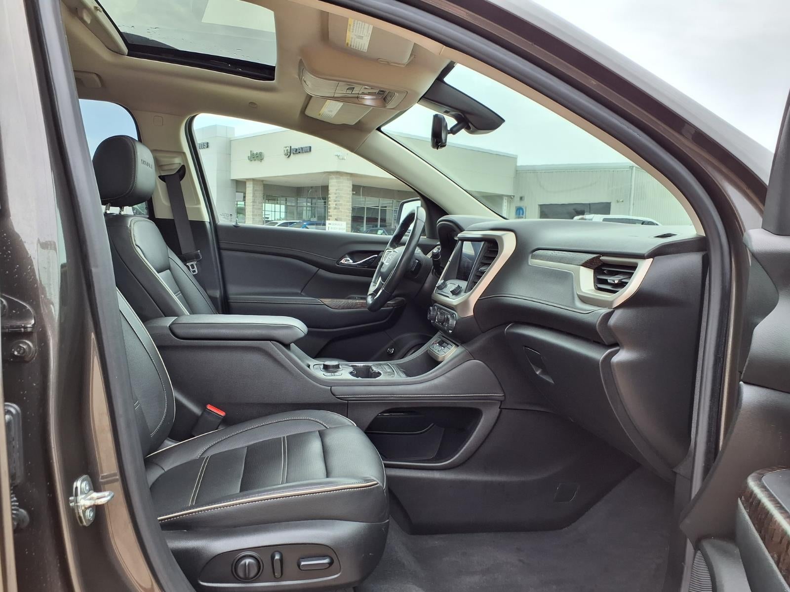 2020 GMC Acadia Denali
