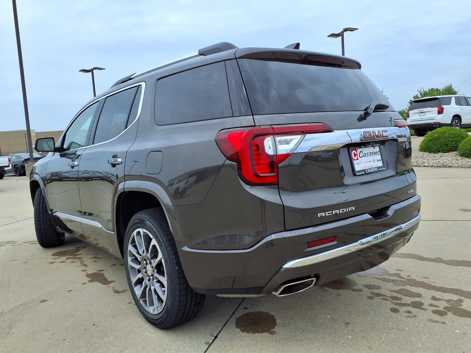 2020 GMC Acadia Denali