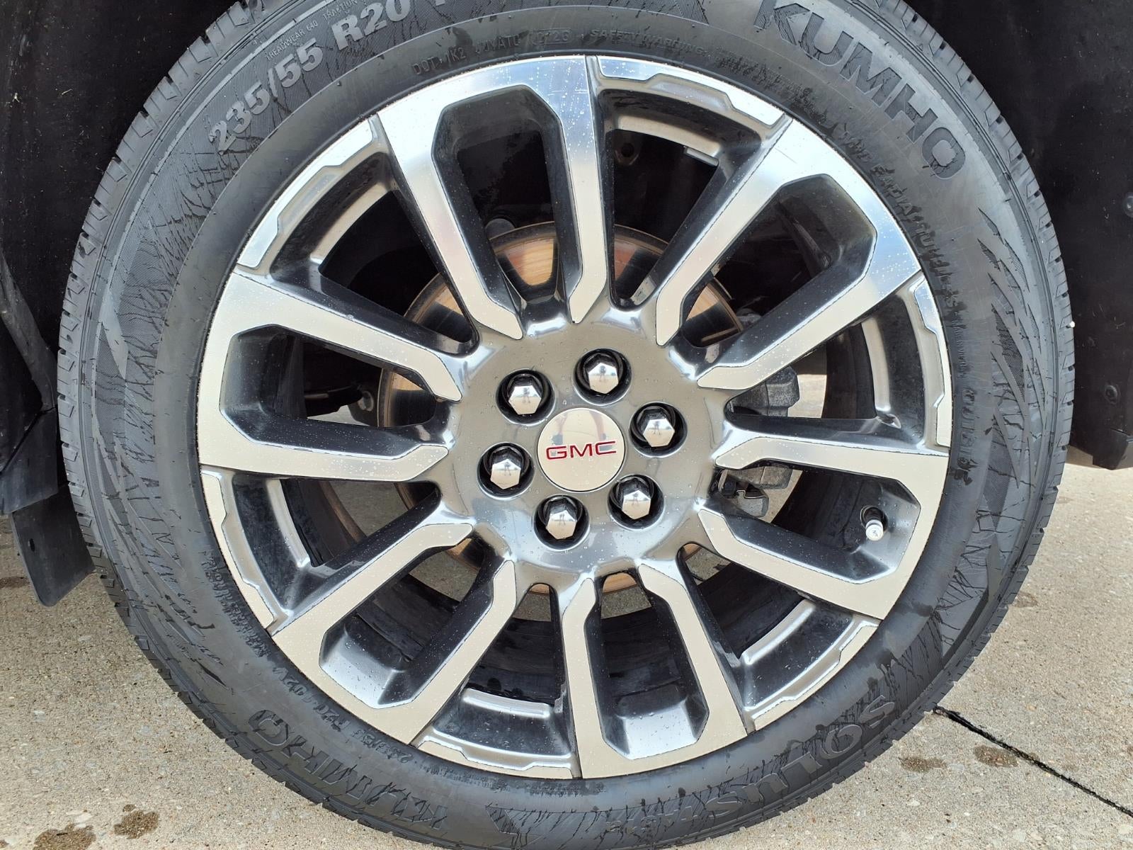 2020 GMC Acadia Denali