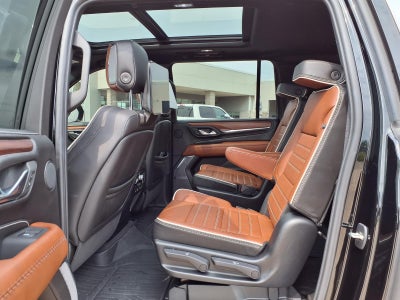 2023 GMC Yukon XL Denali Ultimate