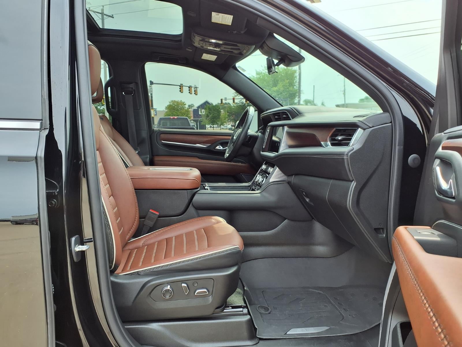 2023 GMC Yukon XL Denali Ultimate
