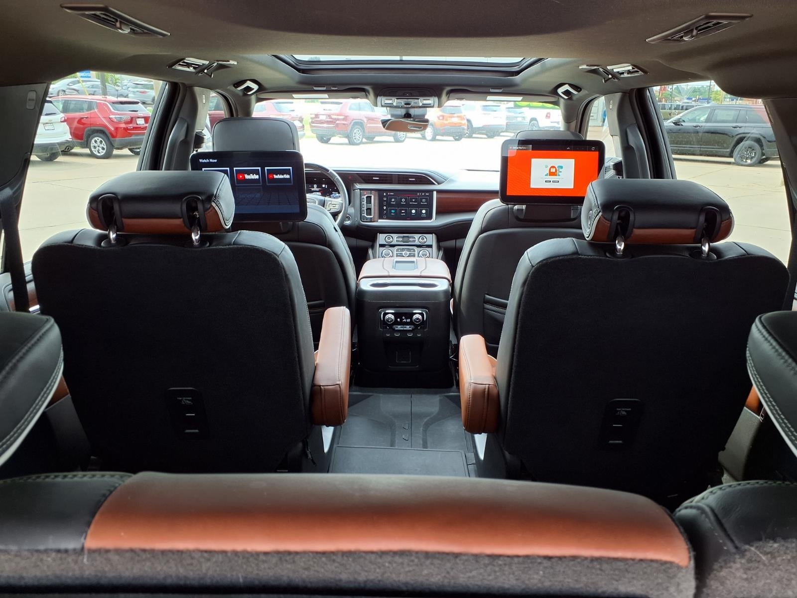 2023 GMC Yukon XL Denali Ultimate