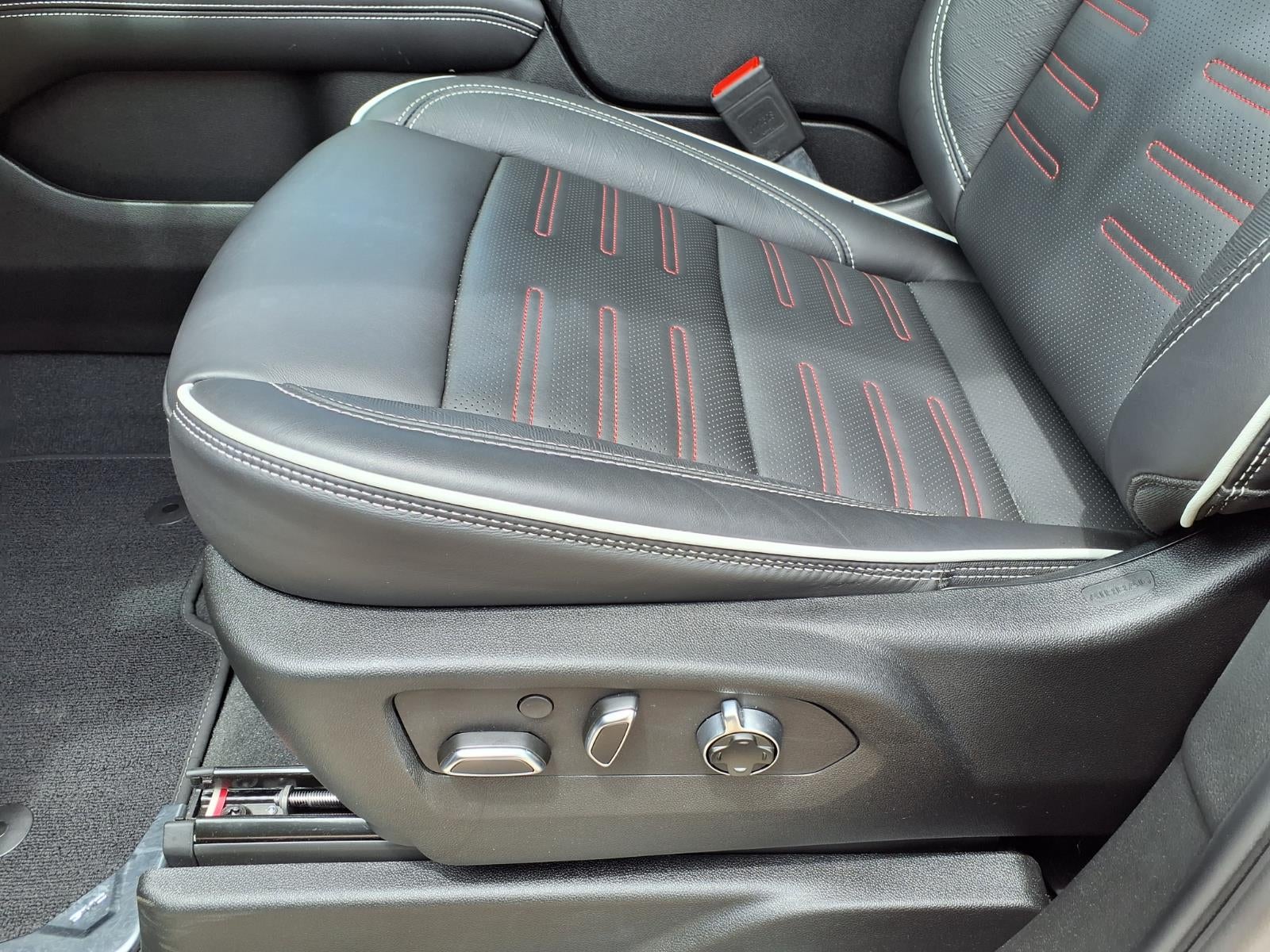 2025 GMC Yukon AT4 Ultimate