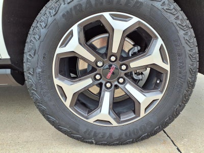 2025 GMC Yukon AT4 Ultimate