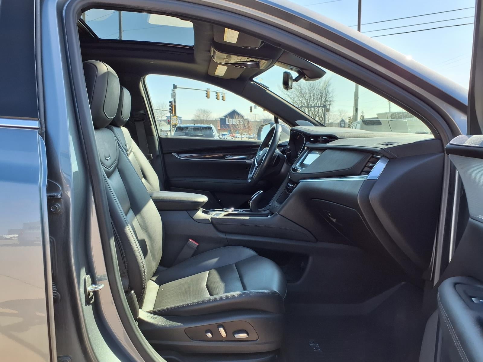 2020 Cadillac XT5 Premium Luxury