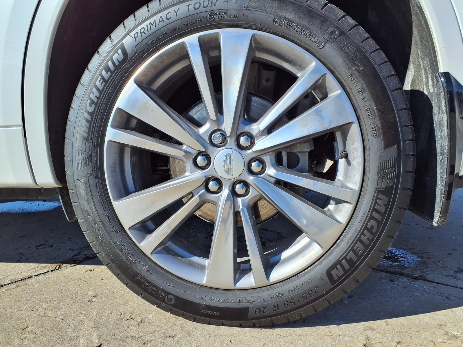 2025 Cadillac XT6 Premium Luxury