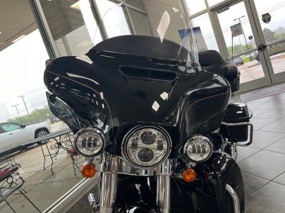 2015 Harley-Davidson FLHT Limited