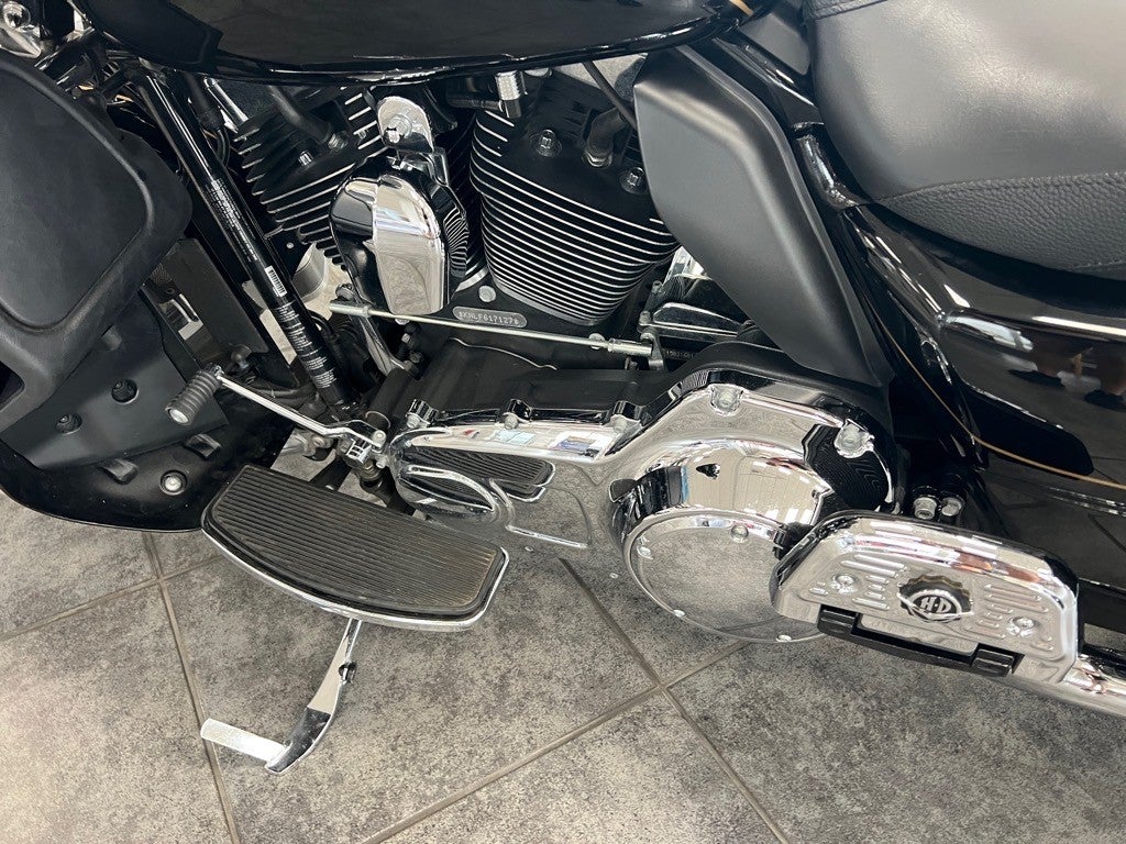 2015 Harley-Davidson FLHT Limited