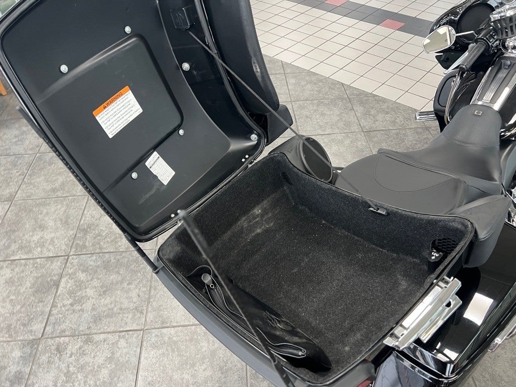 2015 Harley-Davidson FLHT Limited