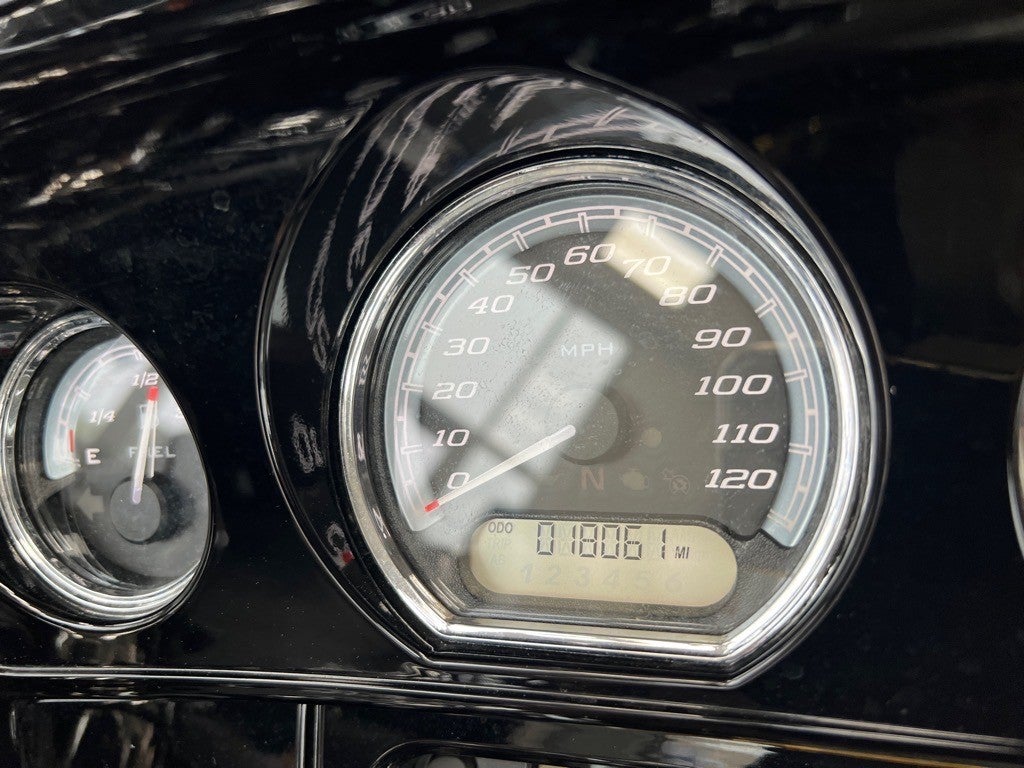 2015 Harley-Davidson FLHT Limited