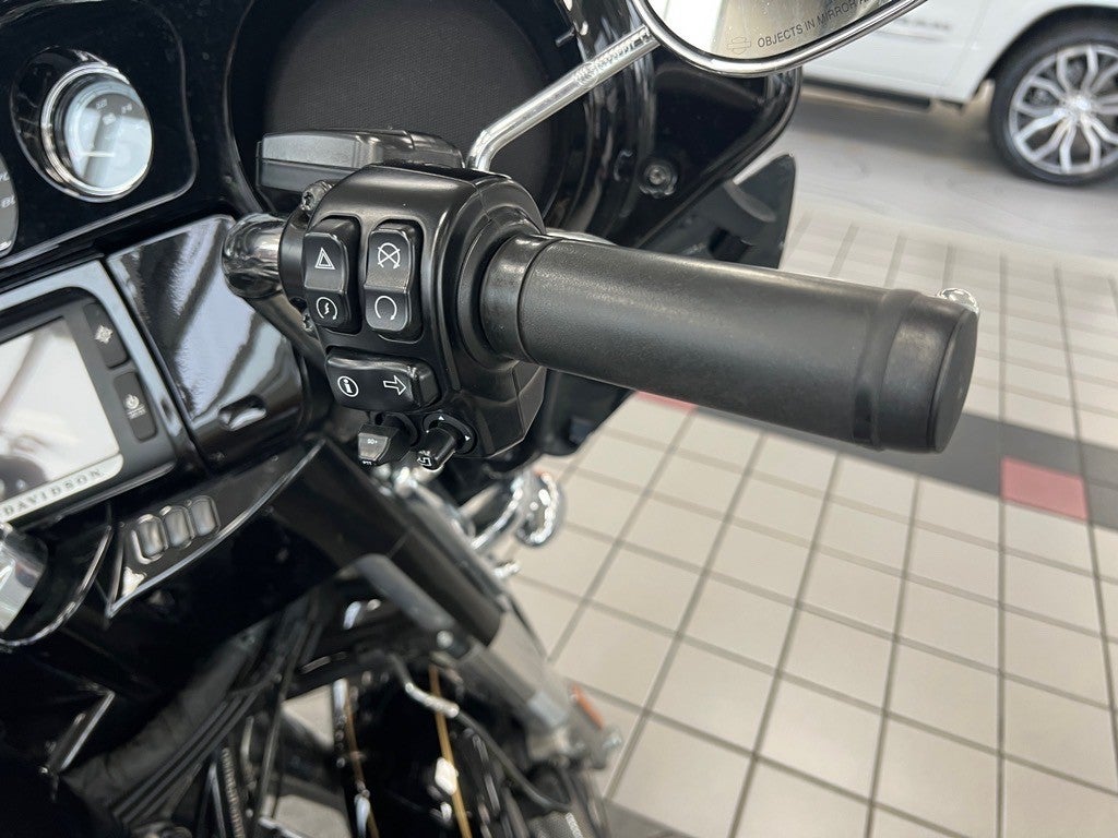 2015 Harley-Davidson FLHT Limited