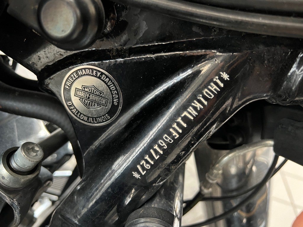 2015 Harley-Davidson FLHT Limited