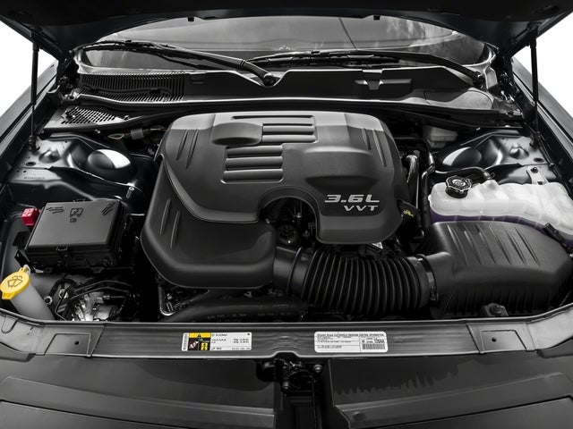 2017 Dodge Challenger SXT Plus