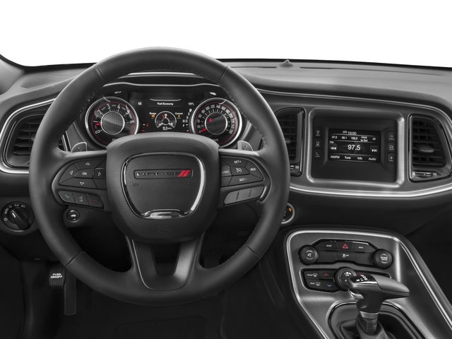 2017 Dodge Challenger SXT Plus