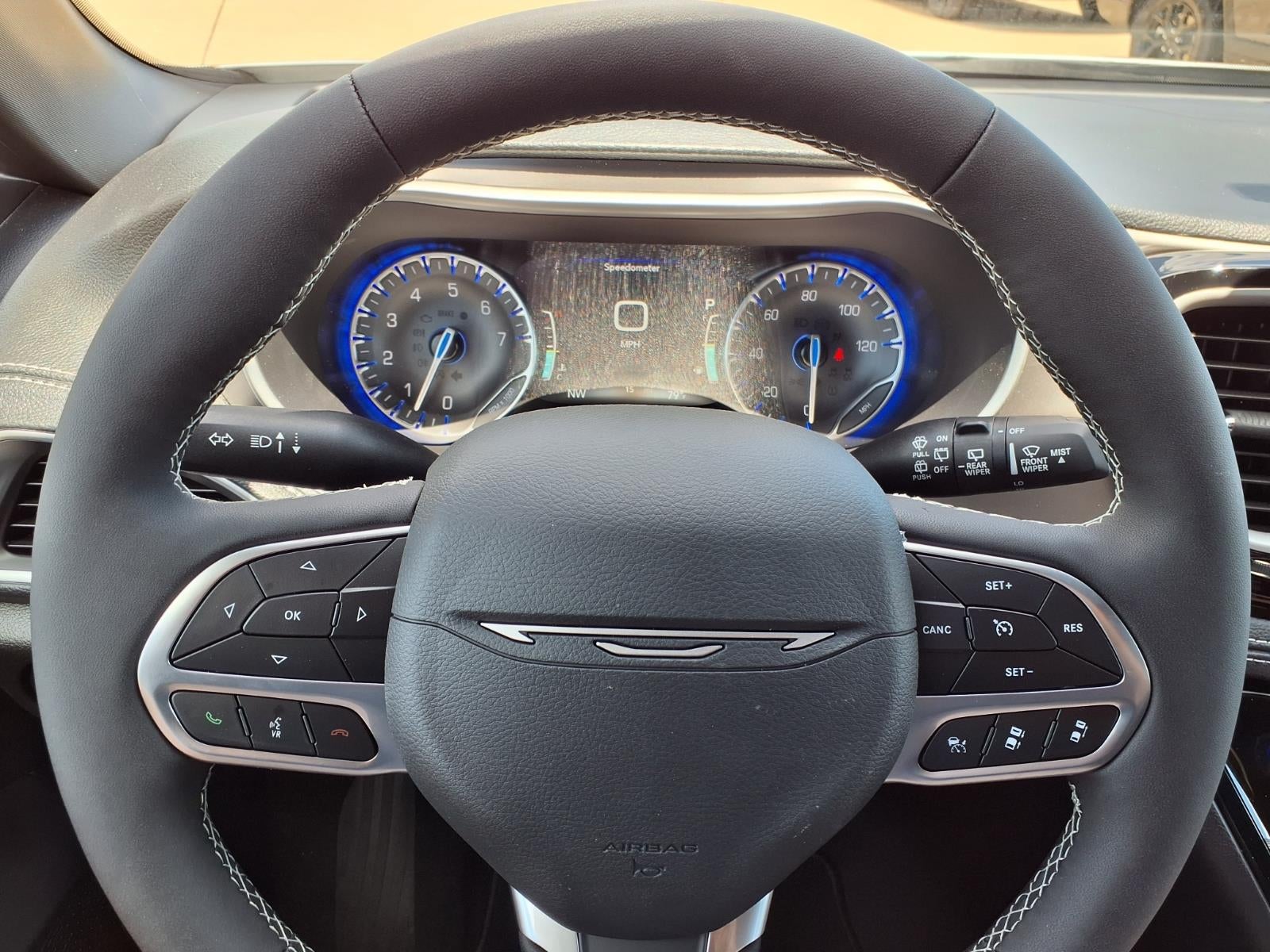 2027 Chrysler Pacifica Select