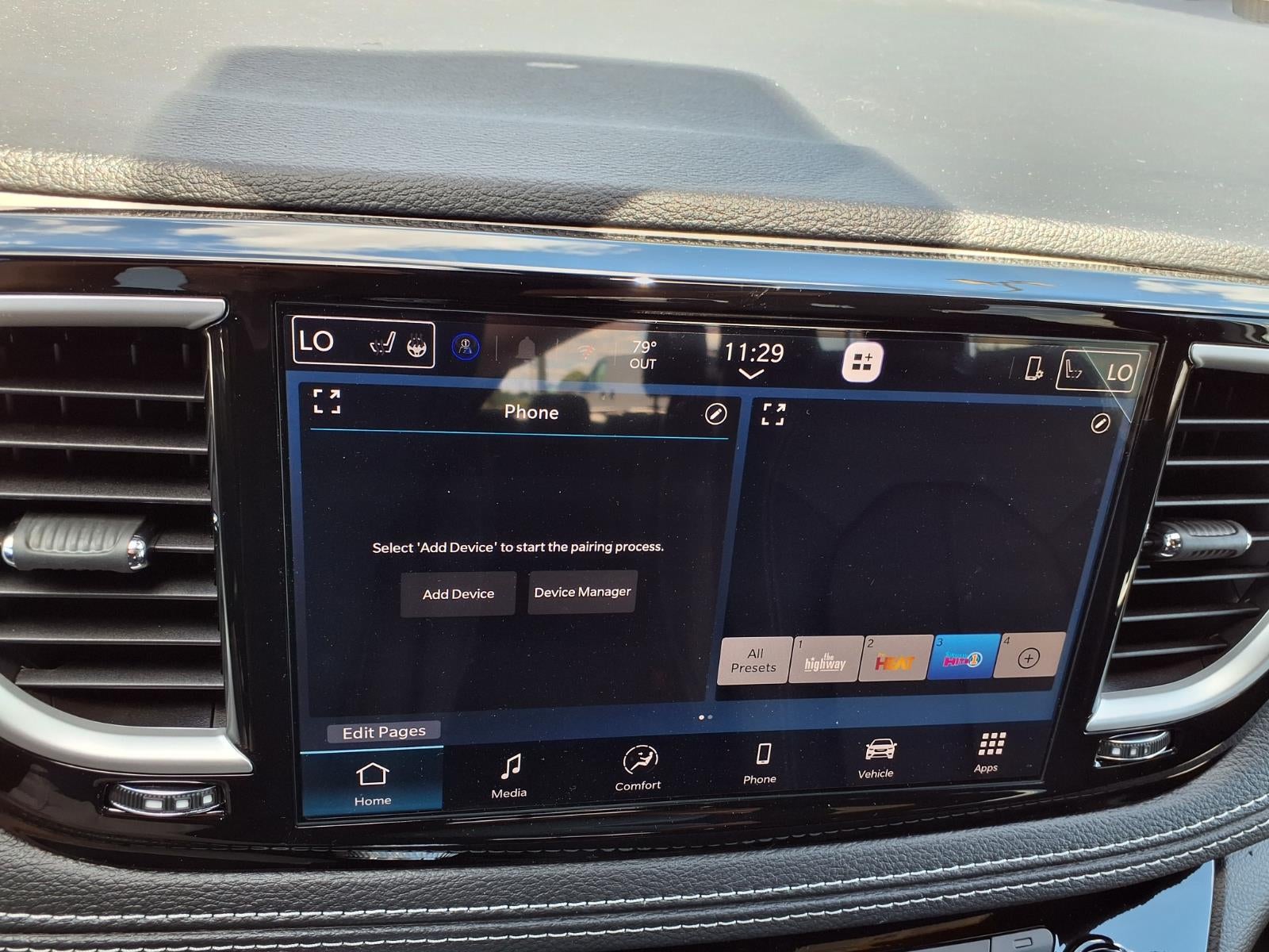 2027 Chrysler Pacifica Select
