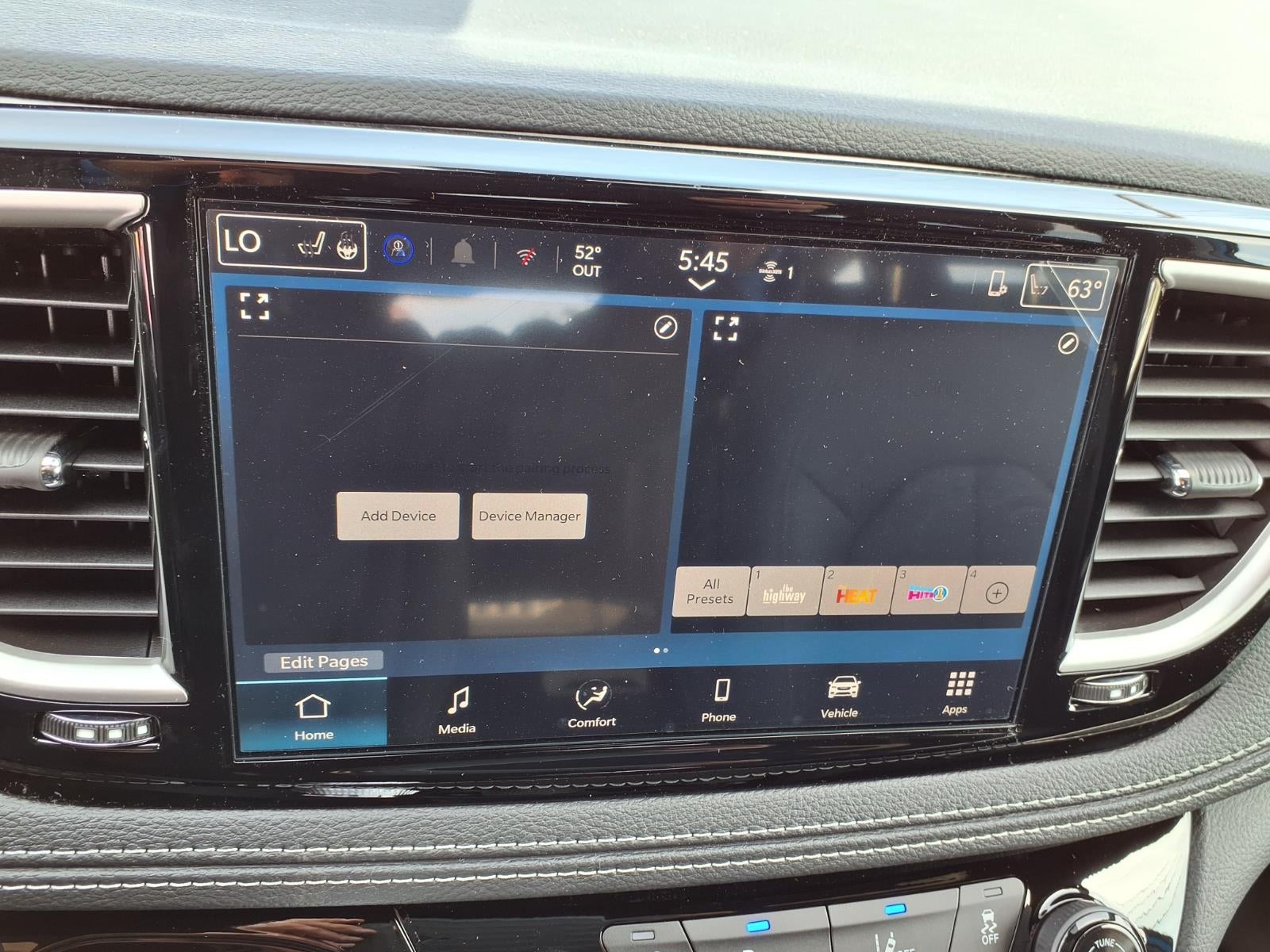 2026 Chrysler Pacifica Select