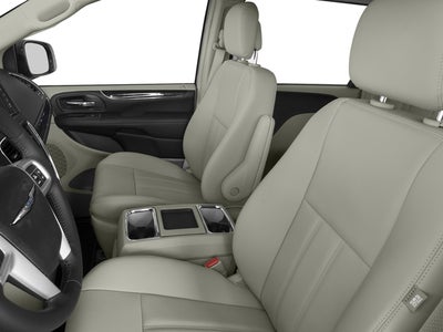 2016 Chrysler Town and Country Touring