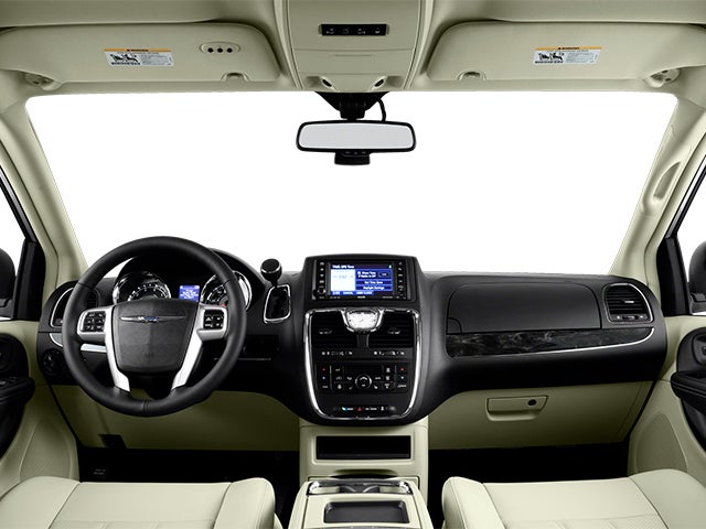 2013 Chrysler Town and Country Touring-L