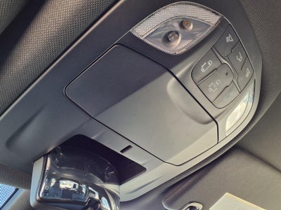 2025 Chrysler Voyager LX